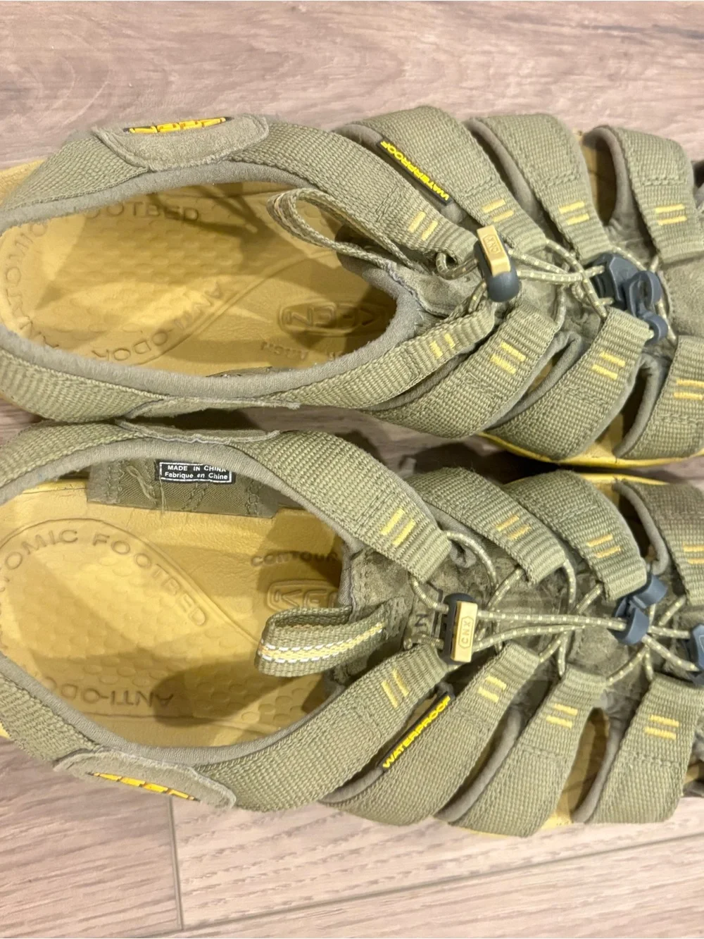 Keen size 8 men’s shoes